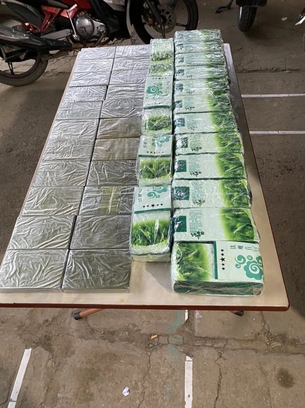 Vây ráp trong đêm đối tượng vận chuyển ma túy dùng súng chống trả để tẩu thoát-2