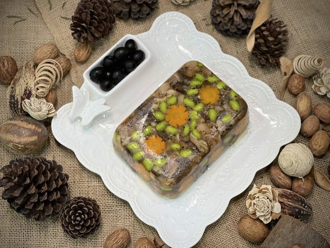 Cách giúp bạn làm thịt gà nấu đông thơm ngon dễ dàng cho Tết này-4