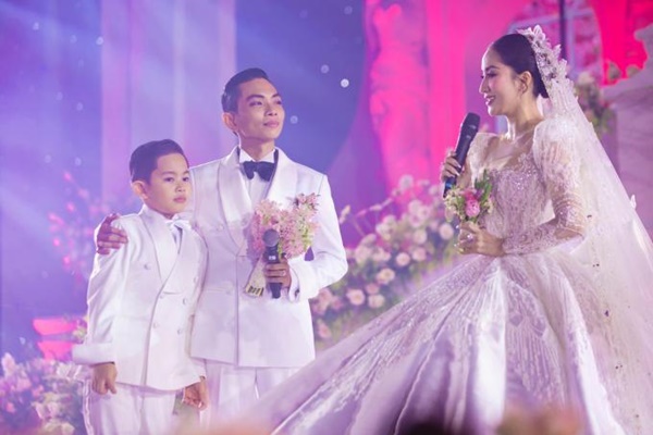 Khánh Thi: Chúng tôi làm thay đổi định kiến tình yêu lệch tuổi-1
