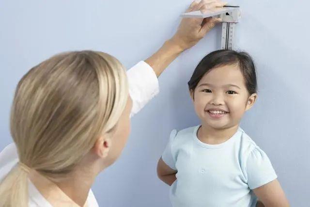 Con cao lớn hay không thực ra có liên quan đến yếu tố này nhưng rất nhiều bố mẹ chưa biết đến-1