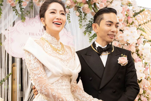 Phan Hiển giải đáp thắc mắc không thấy con gái Anna xuất hiện trong lễ cưới-5