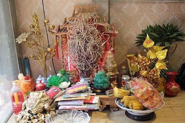 Tổ tiên không thích 4 thứ này trên bàn thờ, tài lộc tiêu tán, kinh động tâm linh: Xem ngay nhà bạn có không?-3
