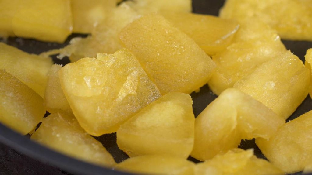 Tết năm nay thử cách làm mứt cùi bưởi vị chanh dây lạ miệng-5