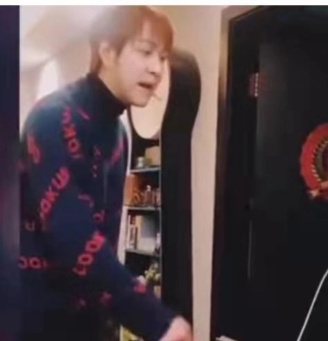 Yêu cầu con viết bài văn nói về tình yêu của người cha, đứa trẻ trả lời 1 câu khiến ông bố bàng hoàng-1