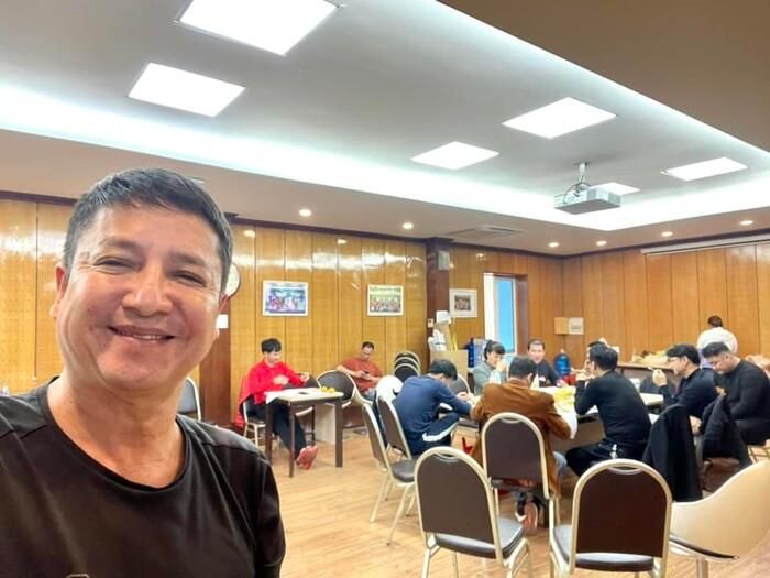 Nghệ sĩ Chí Trung khoe loạt ảnh tập luyện Táo Quân, thần thái của NSND Công Lý khiến dân tình quan tâm-2