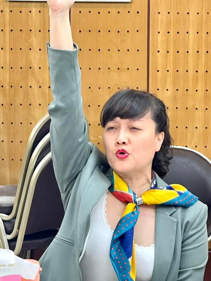 Nghệ sĩ Chí Trung khoe loạt ảnh tập luyện Táo Quân, thần thái của NSND Công Lý khiến dân tình quan tâm-5