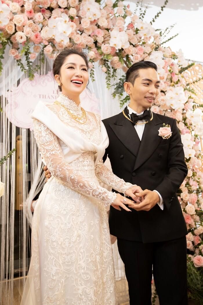 Khánh Thi bất ngờ viết tâm thư xin lỗi, thổ lộ: Có lẽ không nên làm đám cưới...-4