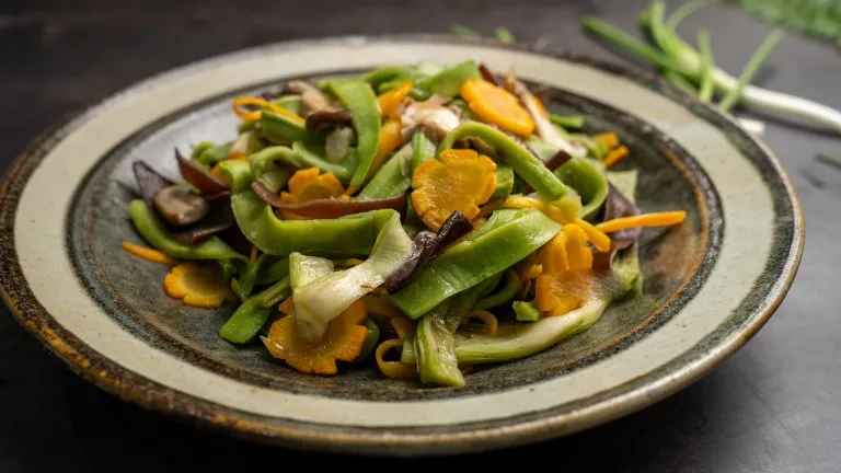 Thêm 2 món ngon từ rau tiến vua, đảm bảo mâm cỗ Tết vừa phong phú vừa lành mạnh-4