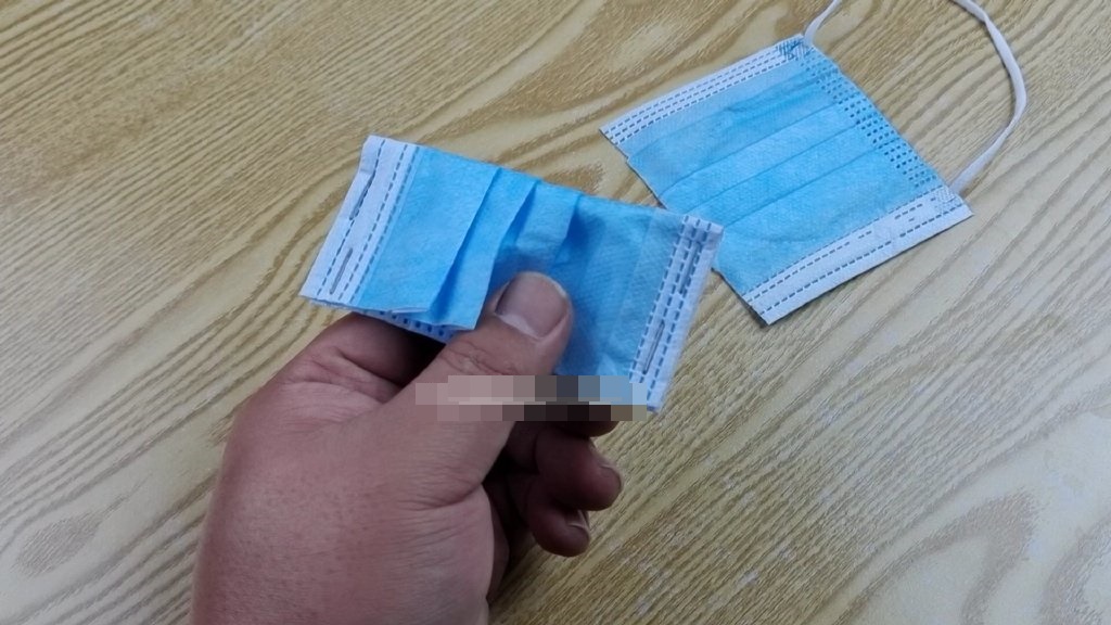 Đắp khẩu trang lên cây lau nhà giải quyết nhiều rắc rối nhưng đa số mọi người đều chưa biết-3