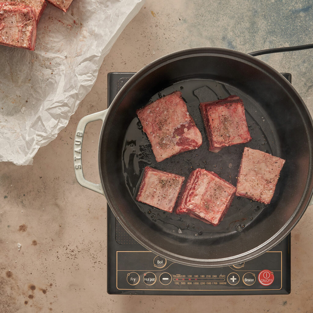 Mỳ ống sườn bò hầm ngon ngất ngây cho dịp cuối tuần-2