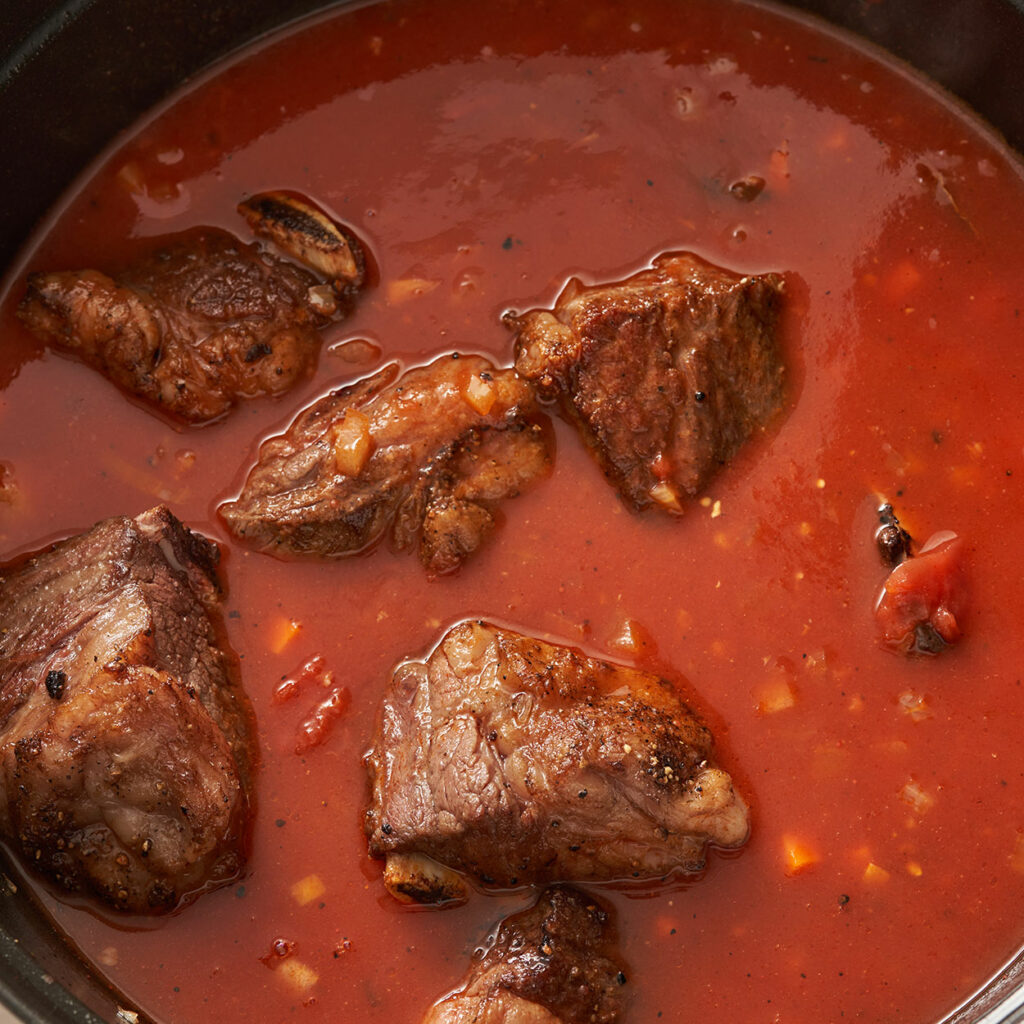 Mỳ ống sườn bò hầm ngon ngất ngây cho dịp cuối tuần-9