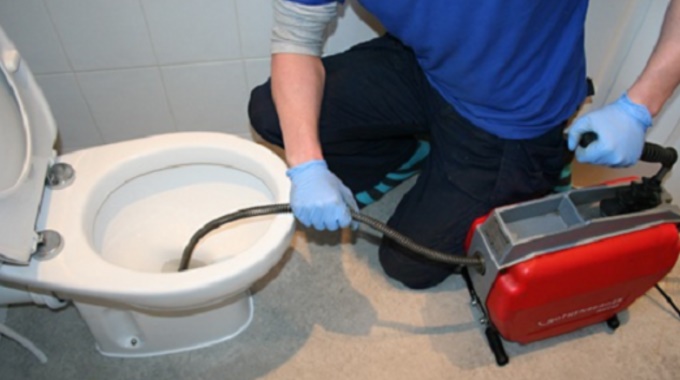 Đường cống tắc cứng: Đừng vội gọi thợ chỉ cần áp dụng mẹo nhỏ này, nước chảy ngon ơ-2