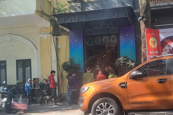 Nhóm thanh niên sử dụng ma túy tại quán karaoke-2