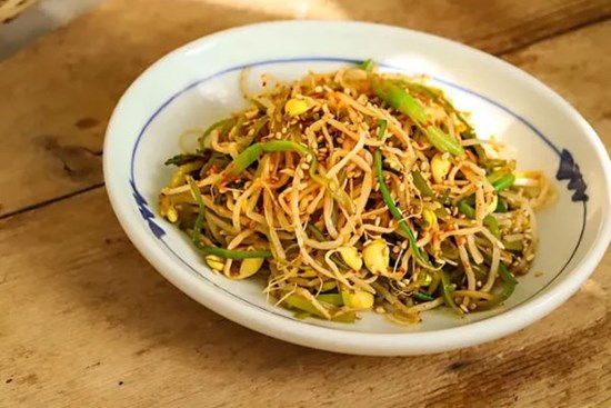 Cách làm giá đỗ trộn chua ngọt giòn ngon