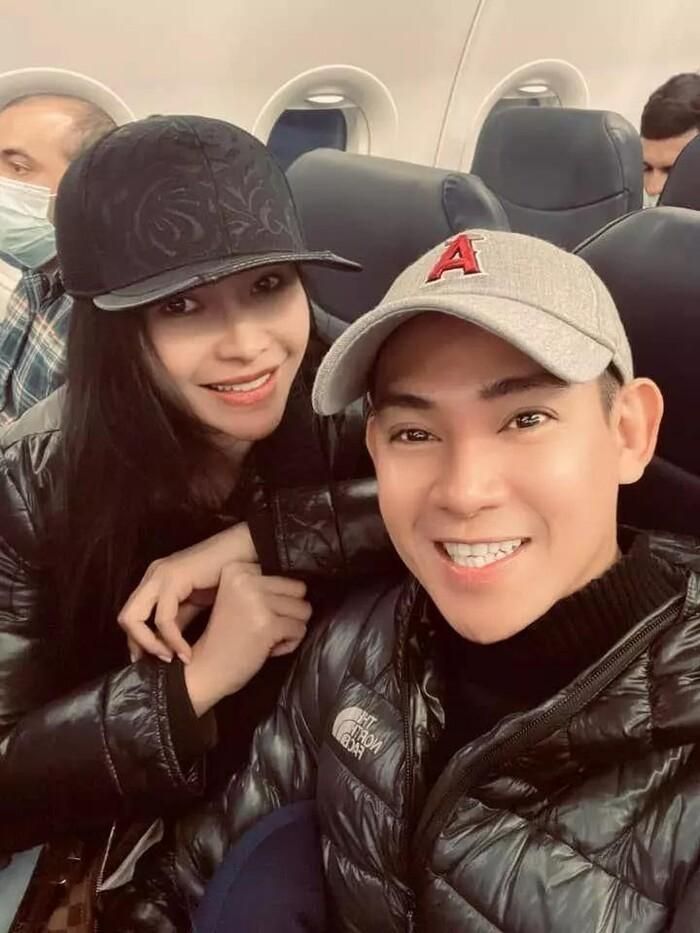 Rộ nghi vấn Phùng Ngọc Huy hẹn hò một nữ ca sĩ tưởng lạ mà quen?-4