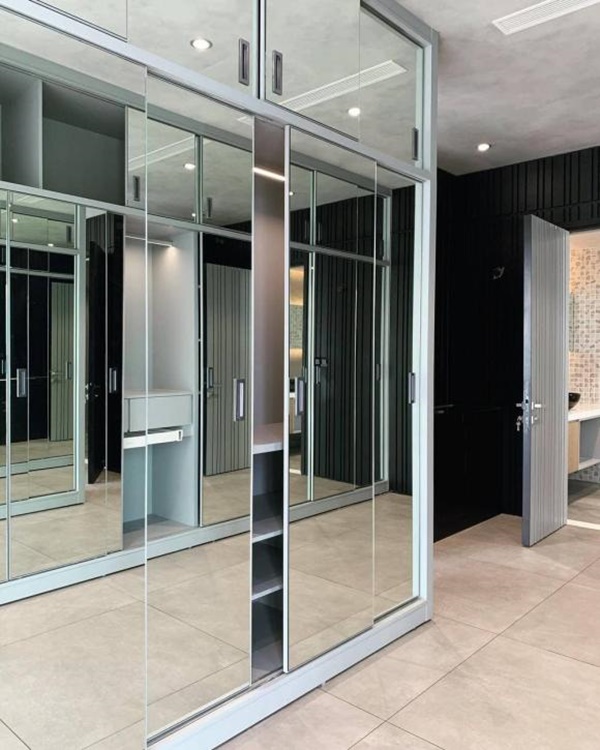 Choáng với tổ ấm của Ngô Thanh Vân và Huy Trần: Rộng 150m2, phòng khách đủ mở đại tiệc-11