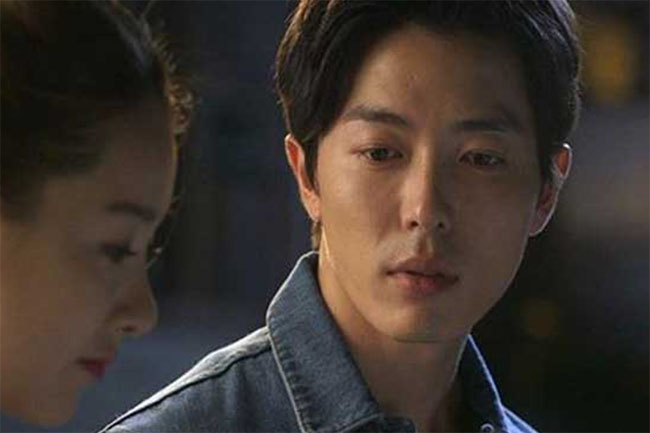 Năm đó bạn trai cũ giả nghèo thử lòng tôi, 2 năm sau đến dự đám cưới tôi, anh ta hoàn toàn hối hận-1