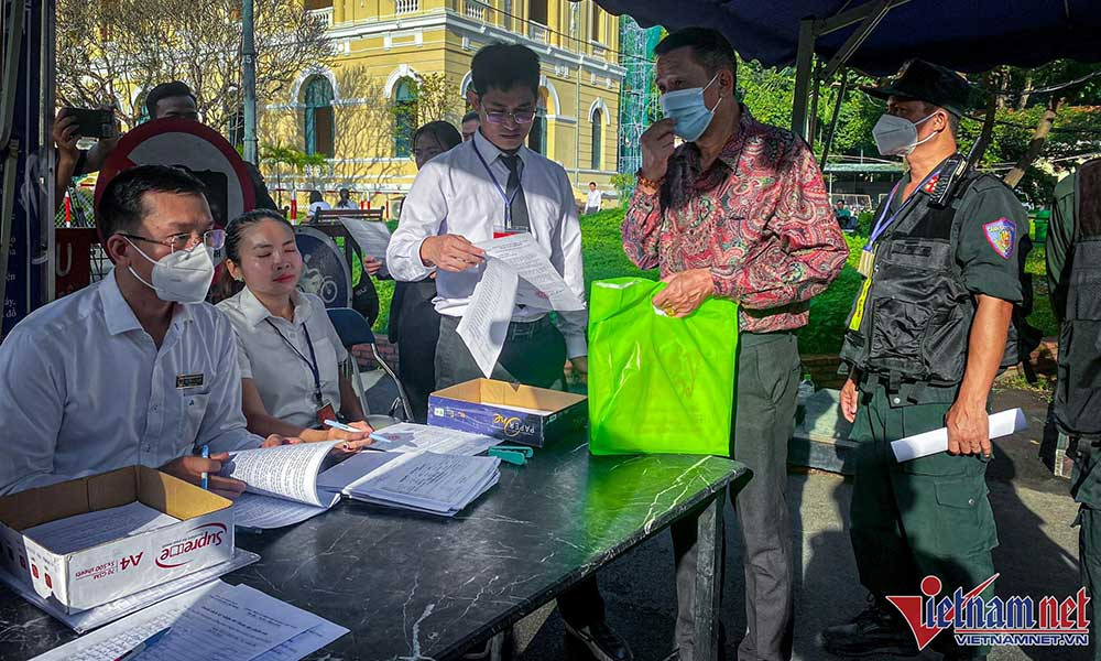 Hàng ngàn nạn nhân nhận được gì sau phiên xử Nguyễn Thái Luyện và đồng phạm?-3