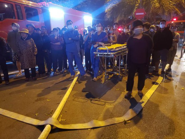 Vụ nổ kinh hoàng ở tiệm sửa xe ở Hà Nội: Có thể xử lý hình sự người mua thuốc nổ về cuốn pháo?-4