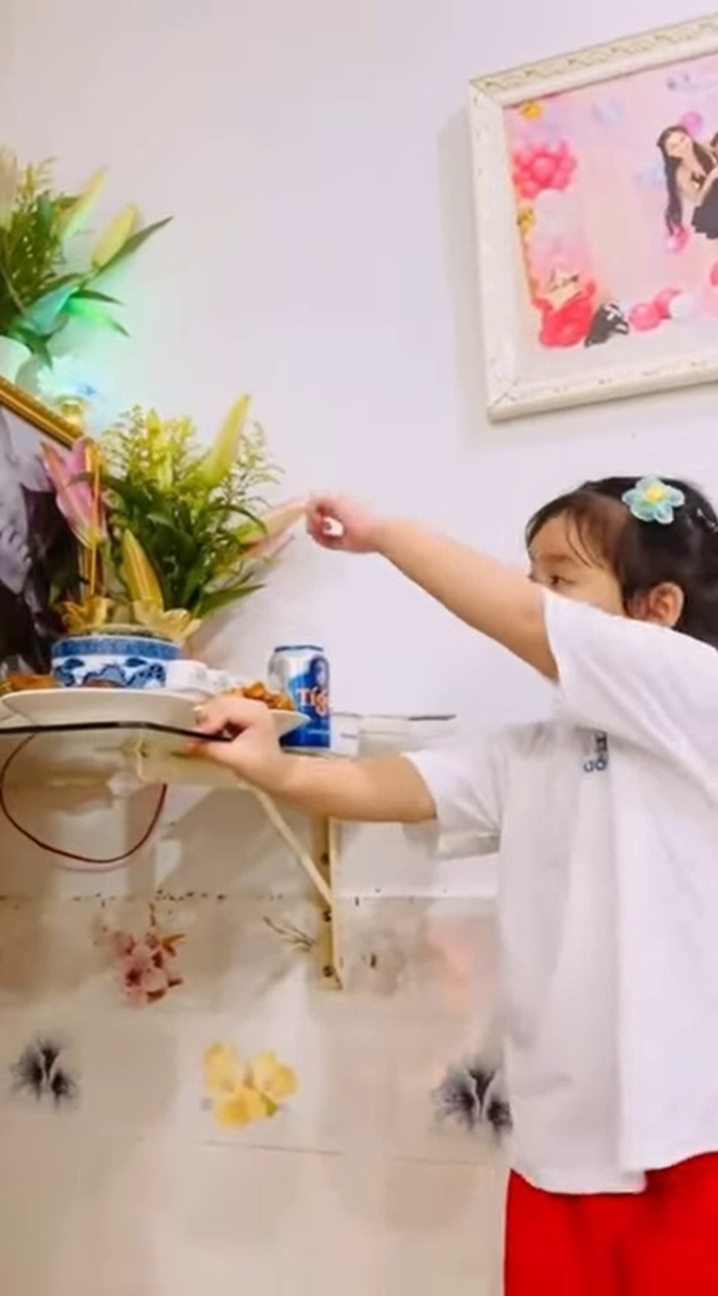 Sau 2 năm Vân Quang Long mất, vợ thứ hai và con gái giờ thế nào?-2