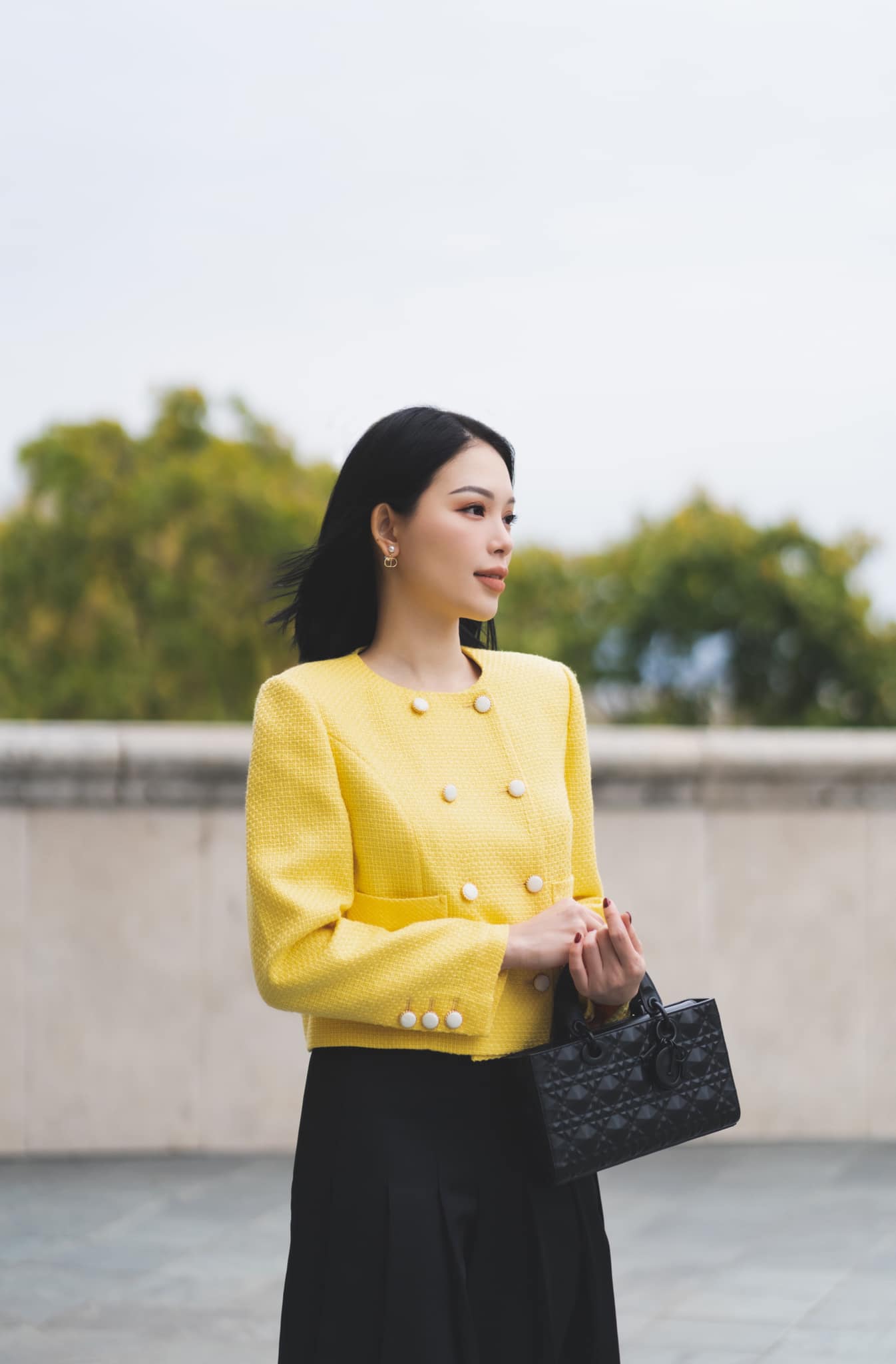 Linh Rin gợi ý 6 set đồ sang chảnh, sáng bừng style công sở dịp cuối năm-9