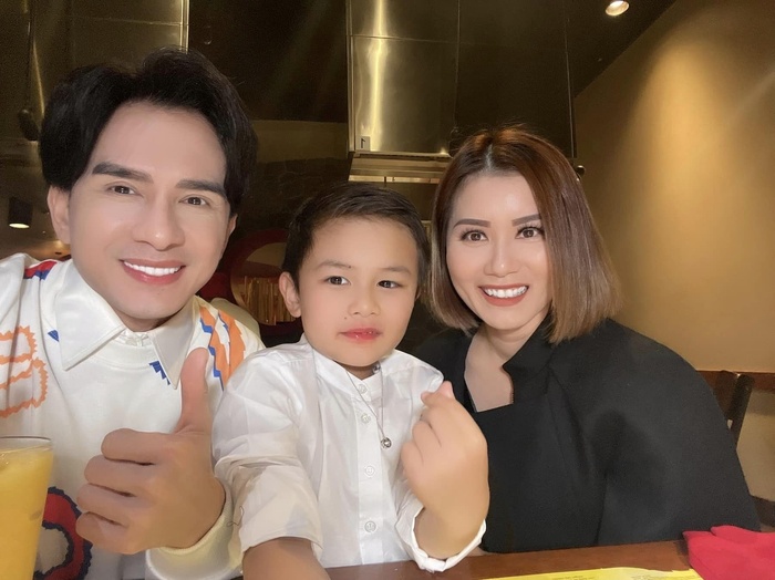 Con trai Đan Trường là fan của Lisa (BLACKPINK), 5 tuổi đã trổ tài biểu diễn hơn người-1