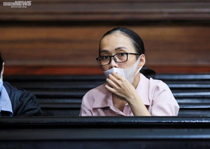 Tòa tuyên phạt vợ CEO Alibaba Nguyễn Thái Luyện 30 năm tù-1