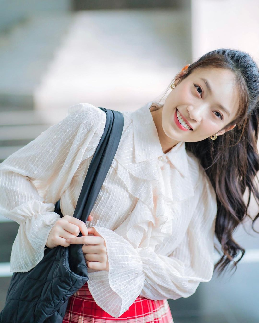 9 bộ đồ công sở giúp Khánh Vy ghi điểm mặc đẹp-8