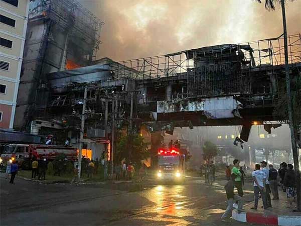 Có nạn nhân người Việt trong vụ cháy sòng bạc ở Campuchia-2