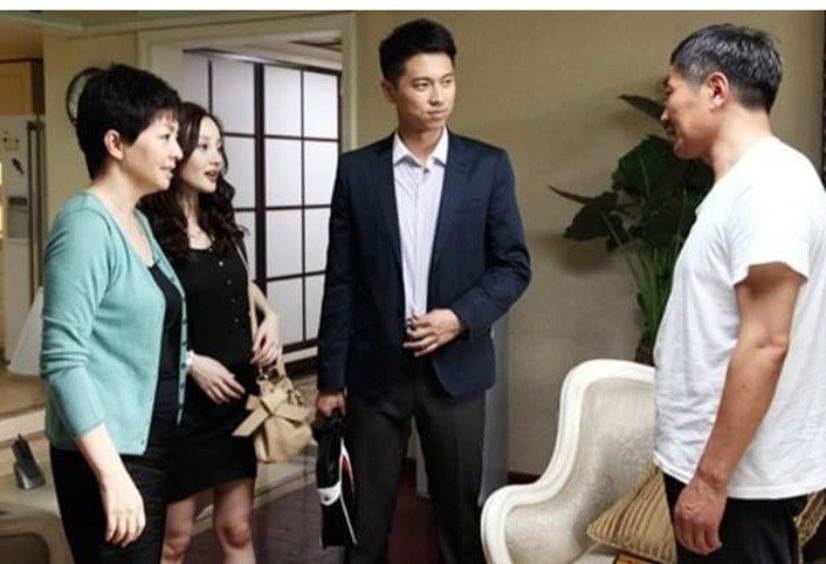 Yêu 8 năm nhưng nhà trai chưa chịu cưới, cả nhà tôi ngượng chín mặt khi nghe mẹ anh nói-2