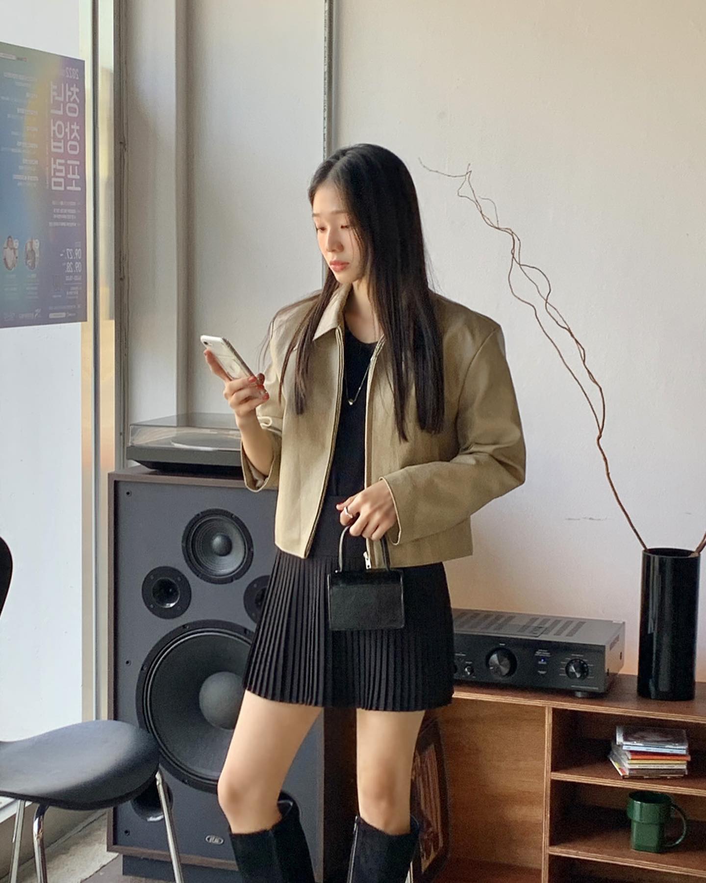 Tham khảo 5 kiểu áo khoác kết hợp cùng váy-9