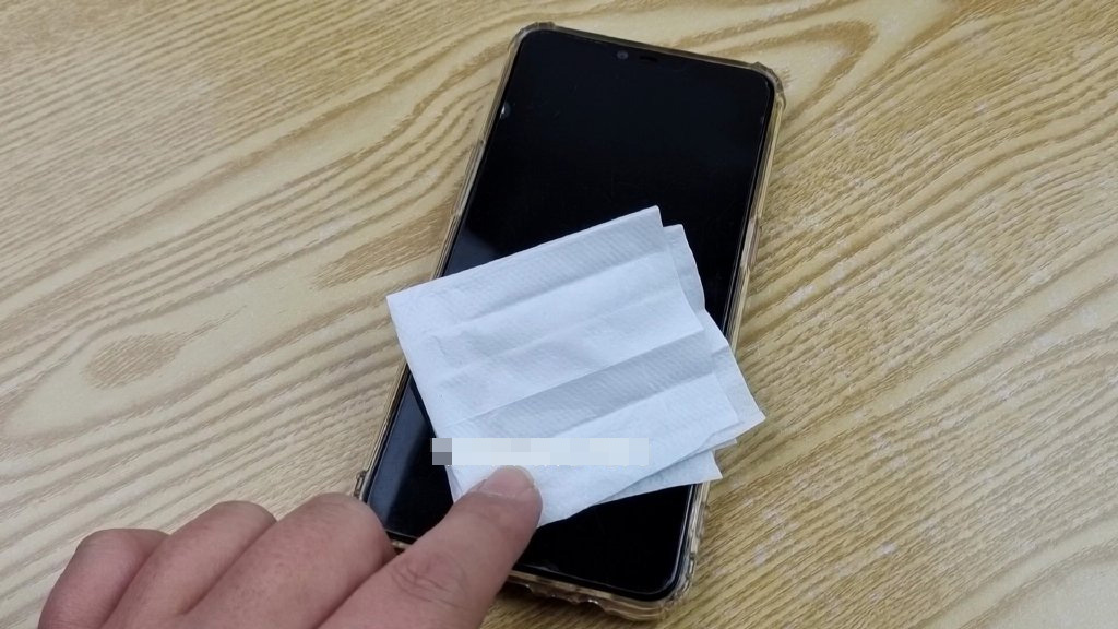 Ruột chăn bông xô lệch trong vỏ gây khó chịu, chỉ cần một chiếc khẩu trang sẽ giải quyết mọi rắc rối-9