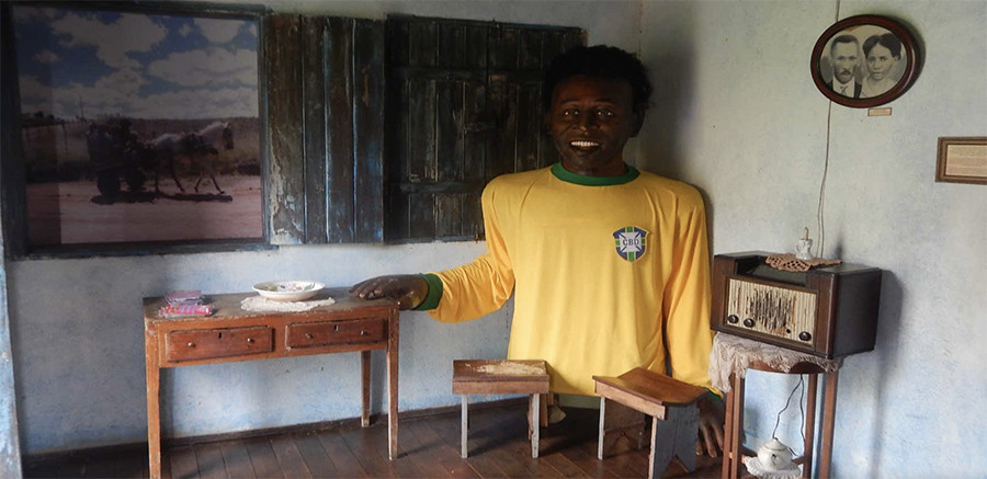 Cận cảnh ngôi nhà thời thơ ấu của Vua bóng đá Pele-10