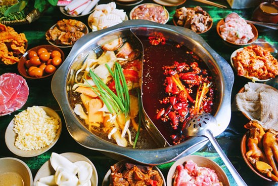 2 kiểu ăn lẩu nguy hiểm hầu như người Việt nào cũng mắc