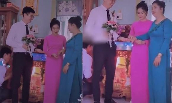 Hồi hộp trong ngày trọng đại, cô dâu Trà Vinh cầm nhầm tay mẹ đưa cho chú rể nắm-1