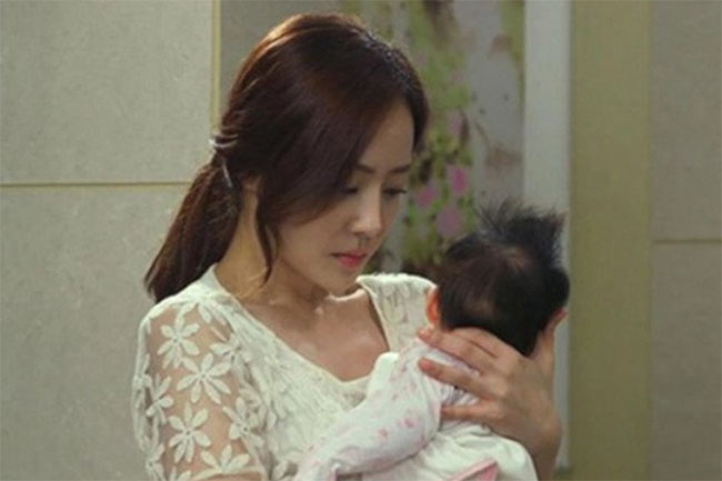 Vợ chồng em chồng về lại mặt, nhìn mẹ chồng chuẩn bị mâm cơm, tôi bỏ về nhà đẻ-1