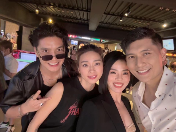 Hành trình 3 năm ngọt ngào của cặp đôi Việt công khai hẹn hò vào ngày đầu năm-4