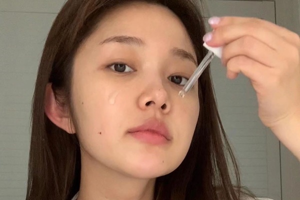 5 cách dùng serum vitamin C chuẩn để nàng có da đẹp đón Tết-4