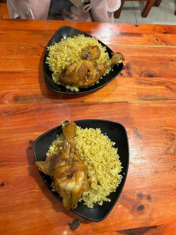 Sa Pa xác minh vụ chém đĩa thịt lợn 495.000 đồng, xem xét phạt chủ quán 7 triệu-2