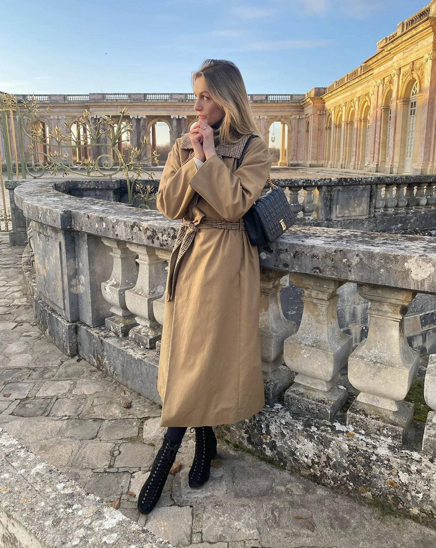 6 item giúp phụ nữ Pháp giữ vững thương hiệu mặc đẹp trong mùa lạnh-2