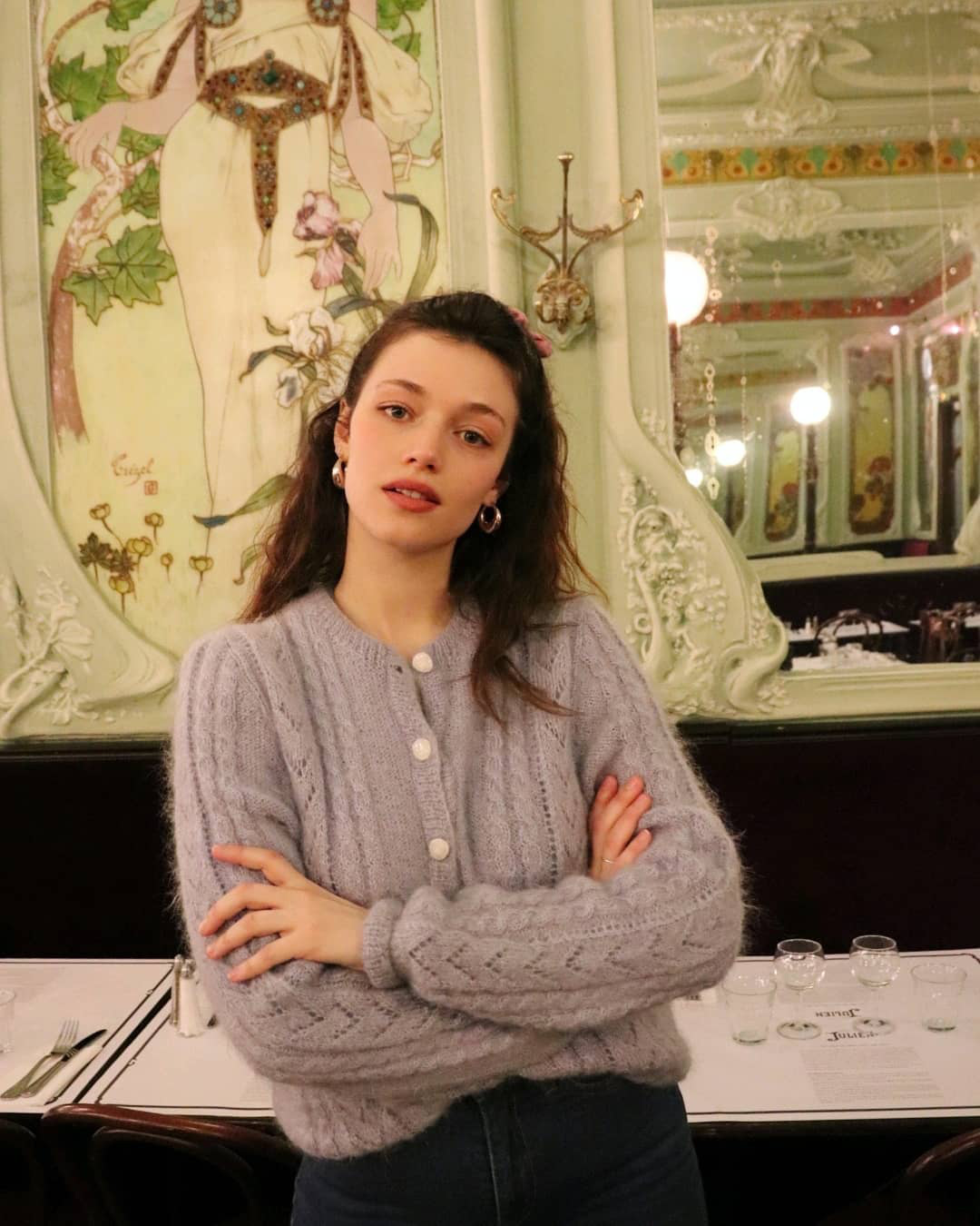 6 item giúp phụ nữ Pháp giữ vững thương hiệu mặc đẹp trong mùa lạnh-4