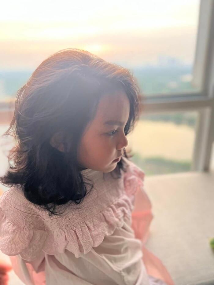 Lần hiếm hoi bạn trai Phạm Quỳnh Anh lên sóng trên mạng xã hội-2