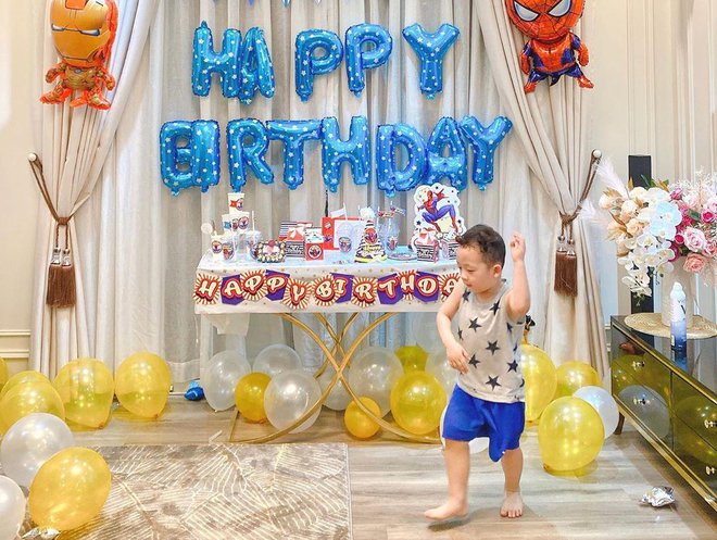 Tình cũ của Mạc Hồng Quân khoe ảnh hiếm bên con, căn nhà bạc tỷ minh chứng sự khéo léo, độc lập nuôi dạy con khi làm mẹ đơn thân-5