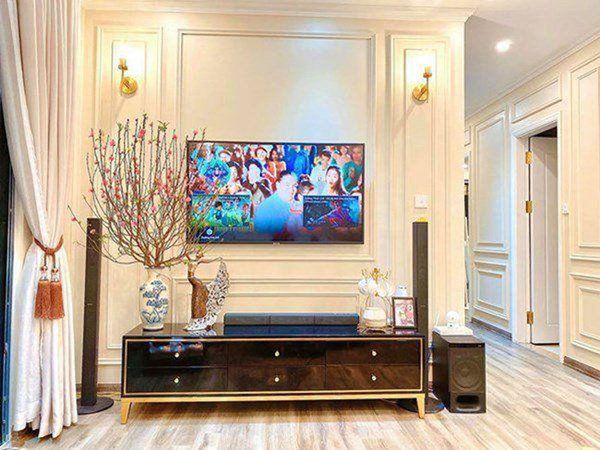 Tình cũ của Mạc Hồng Quân khoe ảnh hiếm bên con, căn nhà bạc tỷ minh chứng sự khéo léo, độc lập nuôi dạy con khi làm mẹ đơn thân-7