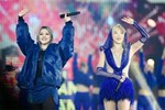 Tóc Tiên như nô tì của CL và chuyện sao Việt bị fan phân biệt đối xử-3