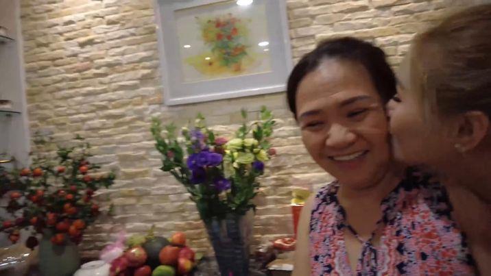 Ảnh hiếm mẹ chồng giàu có nhưng cực giản dị của Xoài Non-4