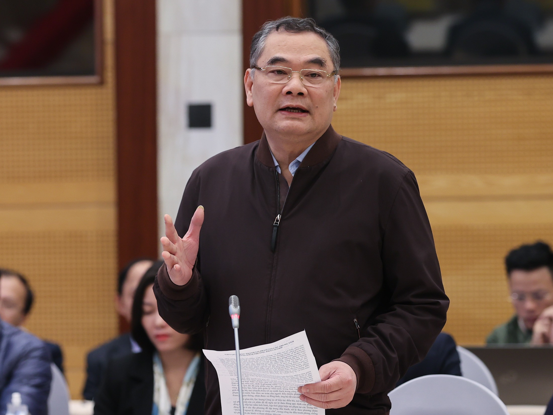 Trung tướng Tô Ân Xô: Số bị can trong vụ Việt Á, chuyến bay giải cứu còn tiếp tục tăng-1