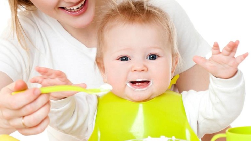 Trẻ mấy tháng ăn được sữa chua và những lợi ích chỉ thực sự hiệu quả khi cho trẻ ăn đúng cách-2