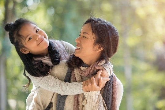 3 khung giờ rất quan trọng trong ngày, nếu cha mẹ tận dụng để đồng hành cùng con thì đứa trẻ lớn lên rất có triển vọng-1