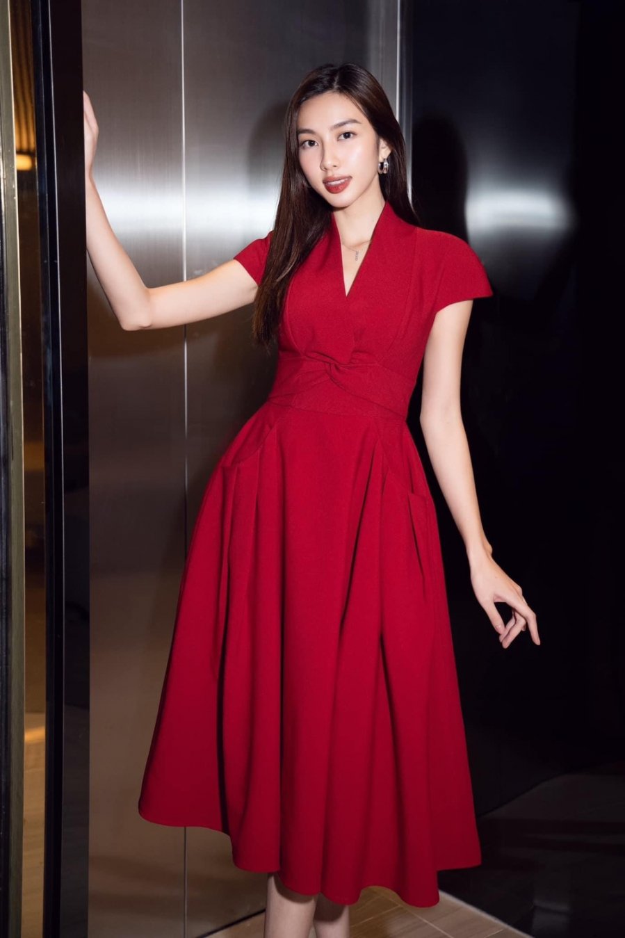 Thùy Tiên và những lần mặc đồ ngược, thần thái và khí chất cứu vớt tất cả-8